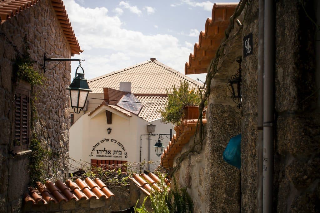 בית כנסת בכפר היסטורי בלמונטה בפורטוגל.
