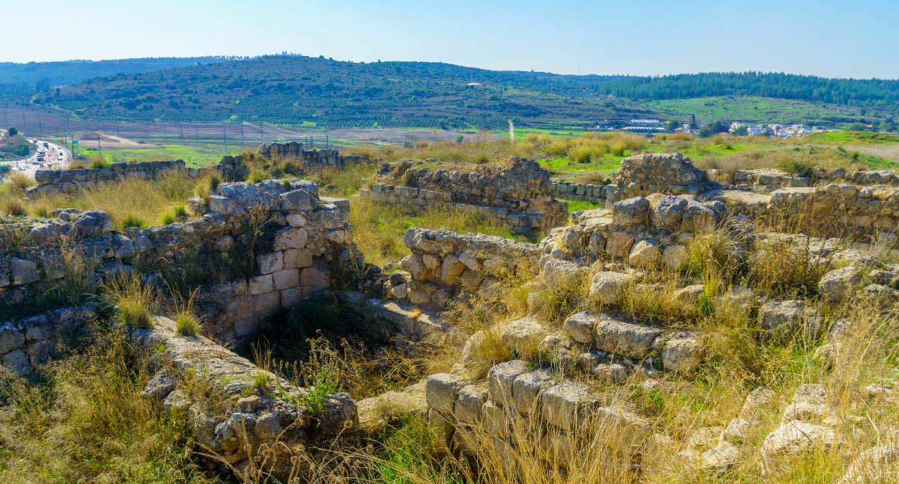 חורבות עתיקות בצרעה תל בית שמש