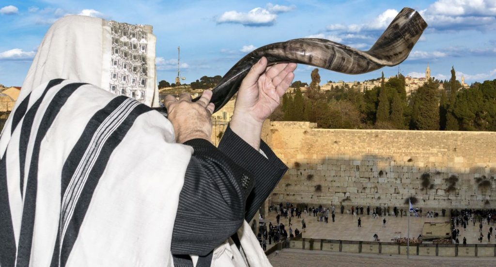 איש תוקע בשופר