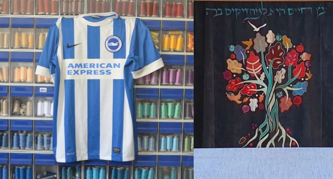 סמל השחף וצבעי מועדון הכדורגל הבריטי על החולצה ועל הפרוכת
