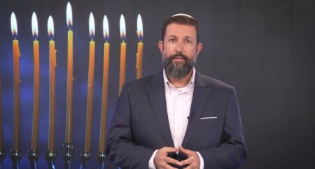 הרב עמנואל גדג